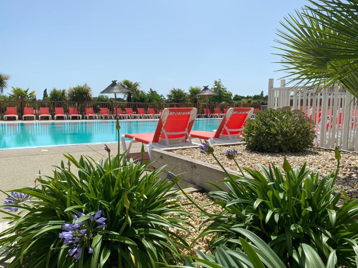 Camping La Riviera Saint-Michel-Chef-Chef Exterior photo